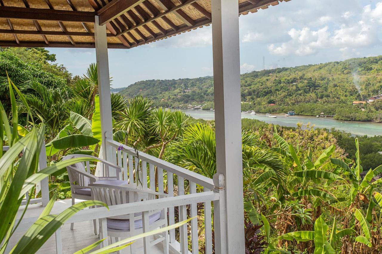 Stardust Villas Nusa Lembongan  Exterior photo